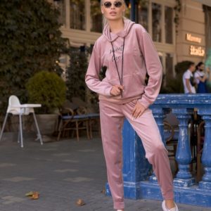 Заказать женский спортивный костюм из велюра Sweet Love (размер 42-56) цвета пудра в Украине