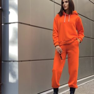 Купить оранжевый теплый костюм выгодно с худи без карманов (размер 42-52) для женщин