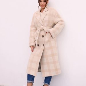 Придбати за знижку бежеве зимове пальто в клітку з поясом для жінок