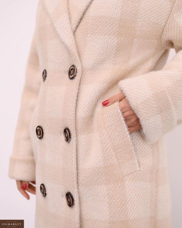 Заказать женское бежевое зимнее пальто недорого в клетку с поясом