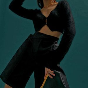 Замовити жіночий чорний короткий міні кардиган з довгим рукавом онлайн