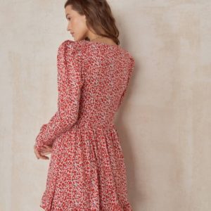 Замовити жіноче плаття-сорочка в квіточку з штапеля червоного кольору онлайн