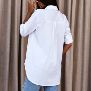 Заказать женскую белую рубашку с отложным воротником с лацканами (размер 42-48) по скидке
