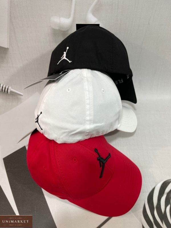 Замовити недорого червону, білу, чорну бейсболку чоловічу і жіночу з емблемою Jordan Air