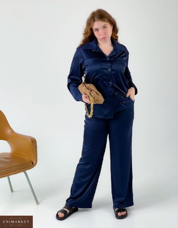 Купить на распродаже модный шелковый брючный женский костюм с рубашкой (размер 42-48) синий