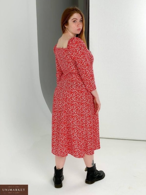 Приобрести женское цветочное платье дешево миди с квадратным вырезом красное (размер 40-54)