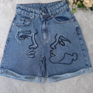 Купити дешево жіночі блакитні джинсові шорти з особами в Україні