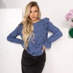 Замовити кольору джинс блузу для жінок з софта з рюшами (розмір 42-56) в Україні