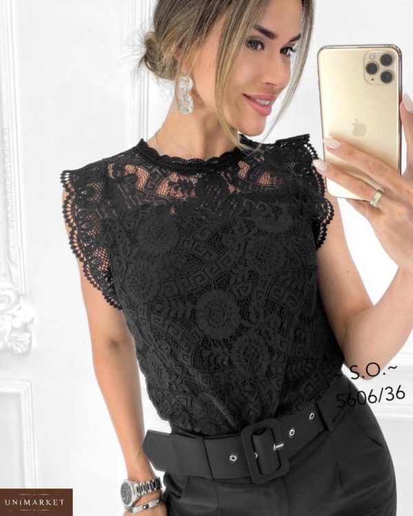 Купить онлайн черную блузу из гипюра для женщин без рукавов