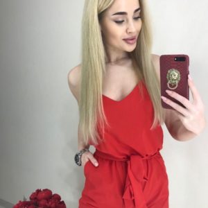 Купити літній червоний комбінезон для жінок з шортами і поясом в Україні
