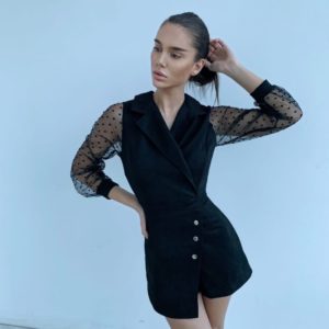 Замовити в інтернеті жіночий замшевий комбінезон з довгим рукавом чорного кольору в Україні