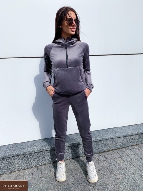Заказать онлайн серый спортивный костюм для женщин из велюра с карманом