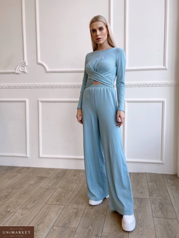 Замовити онлайн блакитного кольору костюм: кроп топ і широкі штани в Україні для жінок