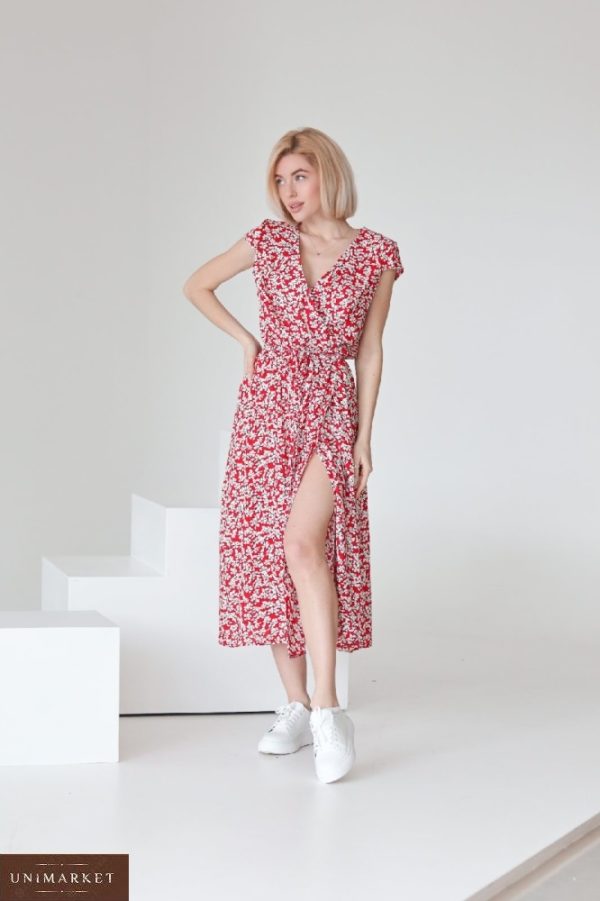 Купити за низькими цінами жіноче квіткове плаття на запах червоне з штапеля (розмір 42-48)