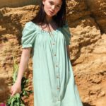 Купить фисташковое платье для женщин с поясом из натурального льна (размер 42-48) недорого