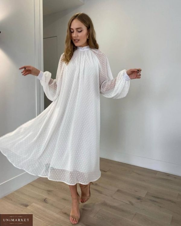 Заказать белое женское закрытое свободное платье в горошек в интернете