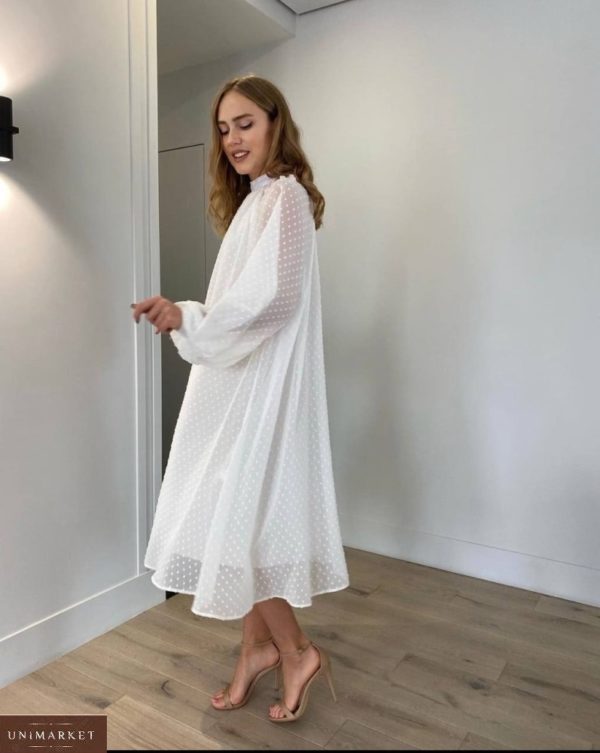 Купити в інтернет-магазині жіноче закрите вільне плаття в горошок білого кольору