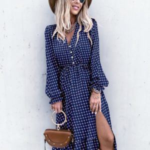 Придбати жіночу сукню міді синього кольору з розрізом в горошок (розмір 42-56) на розпродажі