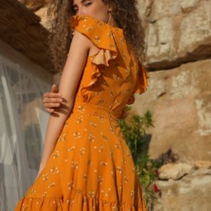 Заказать по скидке женское летнее платье с рюшами на рукавах (размер 42-52) цвета горчица
