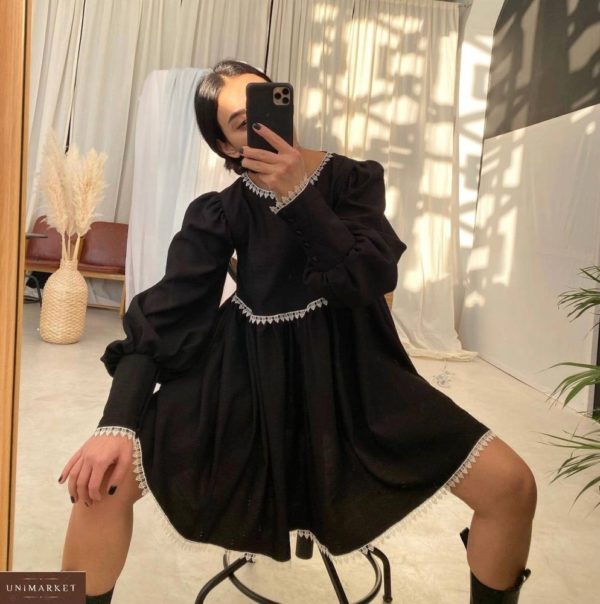 Придбати чорного кольору жіноче плаття оверсайз з довгим об'ємним рукавом в інтернеті