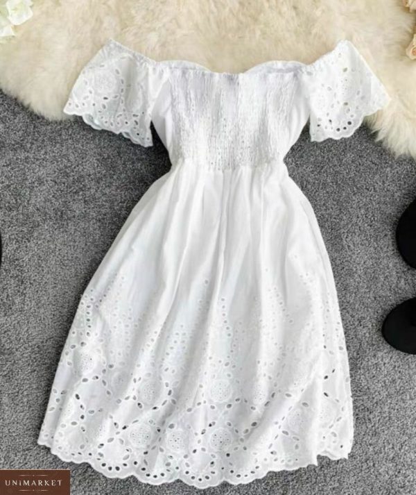 Замовити жіноче біле літнє плаття з прошви з відкритими плечима за низькими цінами