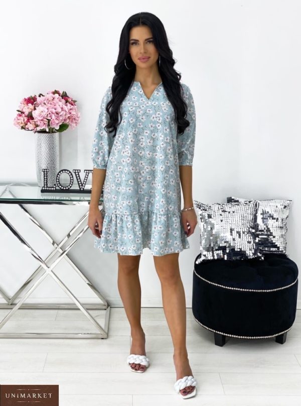 Купить на лето голубого цвета свободное платье в цветочный принт с рукавом 3/4 (размер 42-48) для женщин недорого