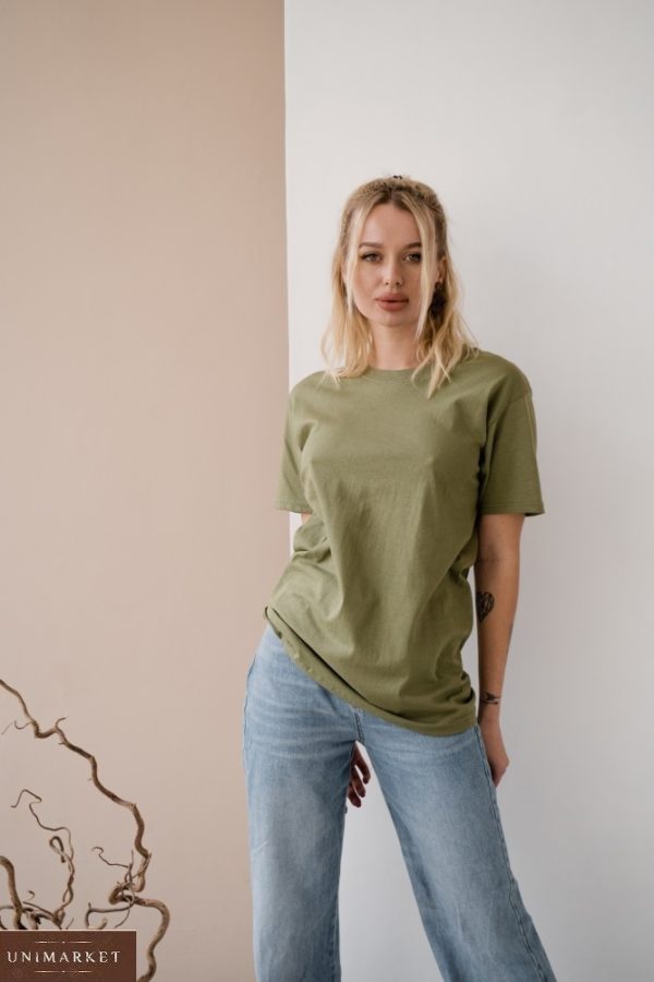 Заказать оливка футболку женскую базовая прямого кроя по скидке