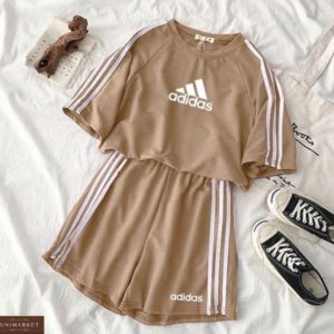 Заказать по скидке бежевый летний костюм Adidas с шортами для женщин