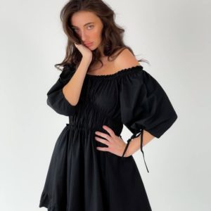 Купити чорне плаття для жінок з об'ємними рукавами і відкритими плечима в Україні