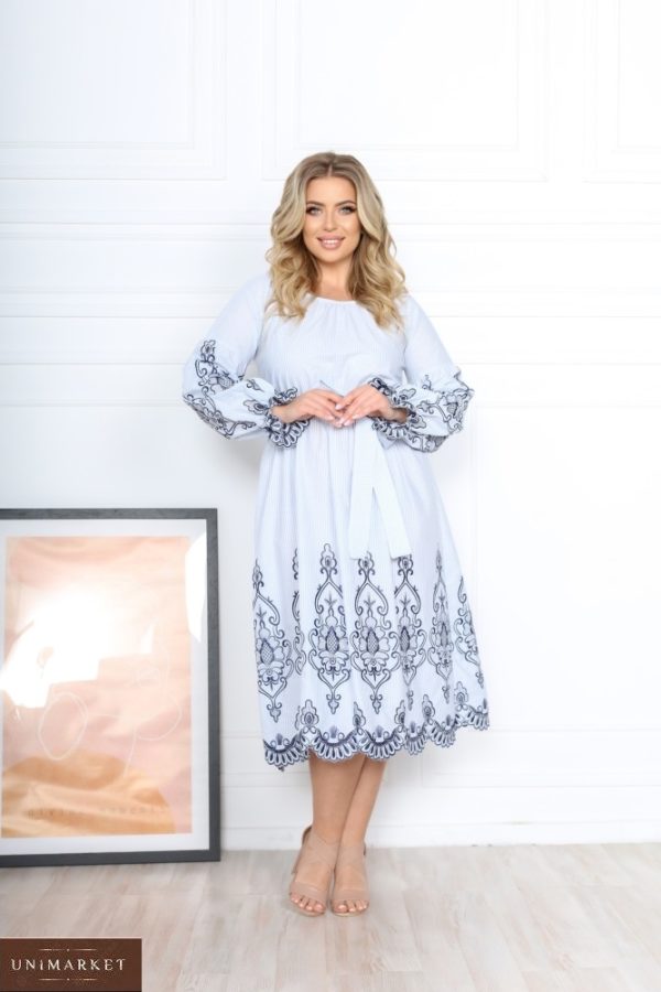 Купить недорого голубое женское ажурное платье с вышивкой (размер 42-56)