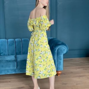 Замовити недорого жовтого кольору лляну сукню в квітковий принт для жінок з відкритими плечима (розмір 42-52)