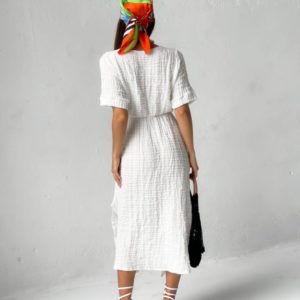 Приобрести белое женское жатое платье миди (размер 42-48) недорого