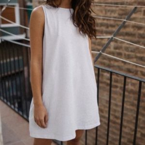 Купить сарафан белого цвета с открытой спиной для женщин онлайн