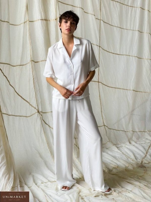Замовити онлайн білий вільний брючний костюм (розмір 42-48) для жінок