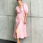Купити рожеве жіноче лляне плаття з рукавами-ліхтариками (розмір 42-48) по знижці
