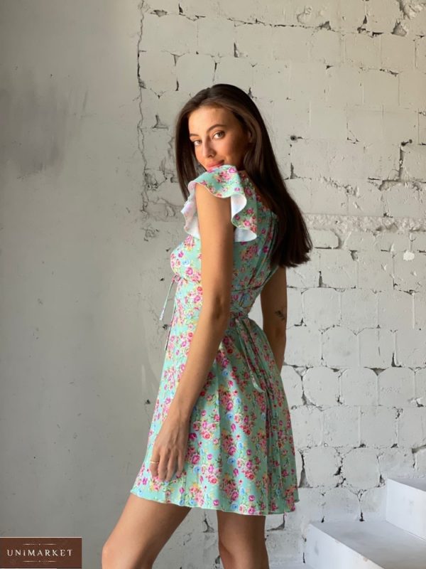 Заказать онлайн салатовое женское цветочное платье со шнуровкой