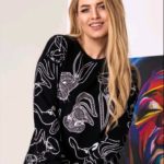Купить черный женский свитшот Багз Банни в Украине