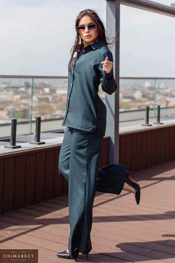 Замовити смарагдовий жіночий брючний костюм з сорочкою з жатки (розмір 46-56) в Україні