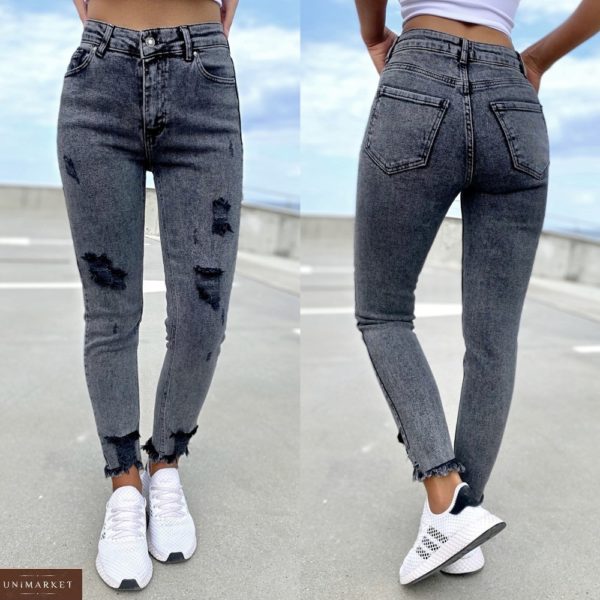 Замовити онлайн сірі стрейчеві джинси мом з рваностямі для жінок
