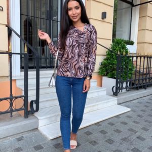 Придбати коричневу жіночу сорочку з гудзиками (розмір 42-56) в Україні
