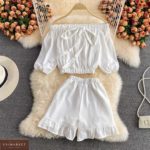 Замовити білий жіночий літній костюм з топом і шортами в інтернеті