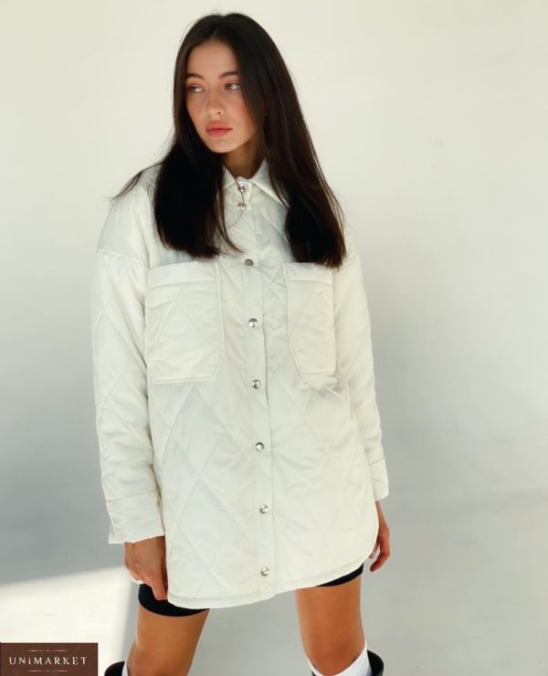 Замовити онлайн білу жіночу стьобані куртку-сорочку