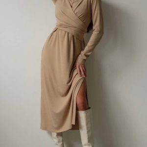Купить женское бежевое платье-лапша с завязкой (размер 42-48) в интернете
