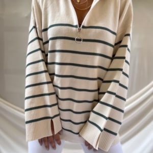 Купити зі знижкою бежевий, сірий жіночий светр в смужку з широкими рукавами