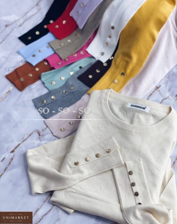 Замовити за низькими цінами жіночий тонкий светр з гудзиками на рукавах різних кольорів