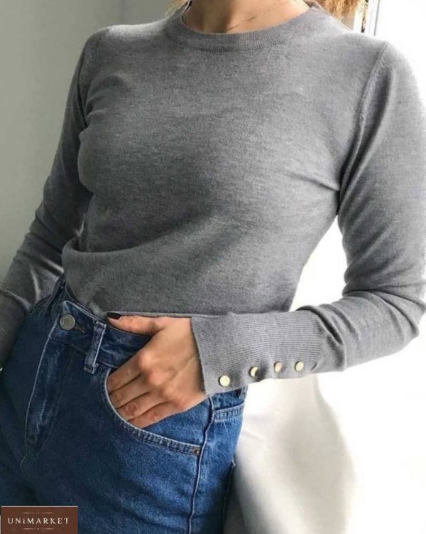 Придбати сірий жіночий тонкий светр з гудзиками на рукавах недорого