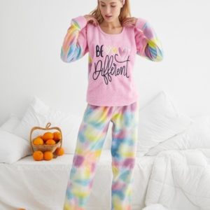Купити рожеву жіночу яскраву плюшеву піжаму (розмір 42-48) онлайн