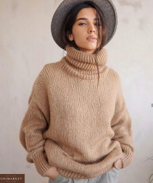 Купити за низькими цінами жіночий теплий светр з коміром беж