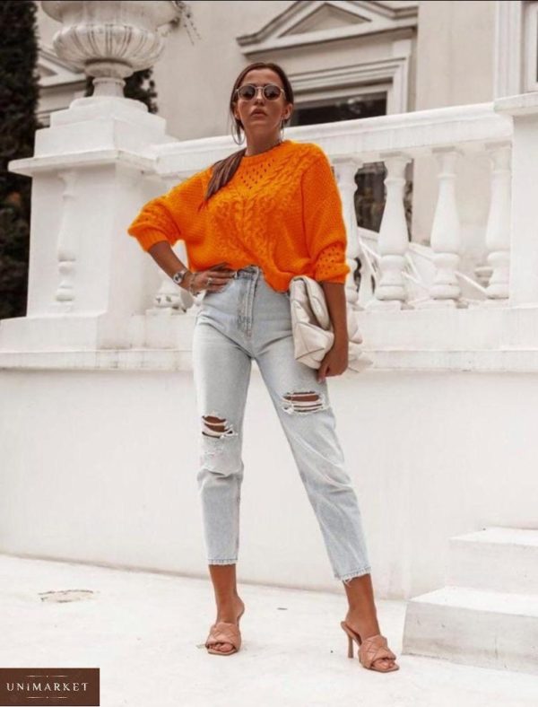 Приобрести оранжевый женский трикотажный свитер с узором в интернете
