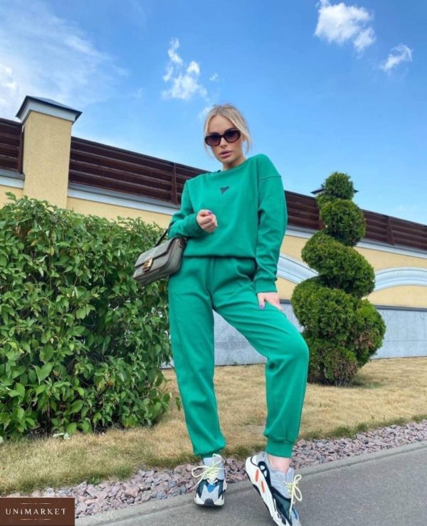 Замовити зелений жіночий спортивний костюм на флісі з серцем в Україні